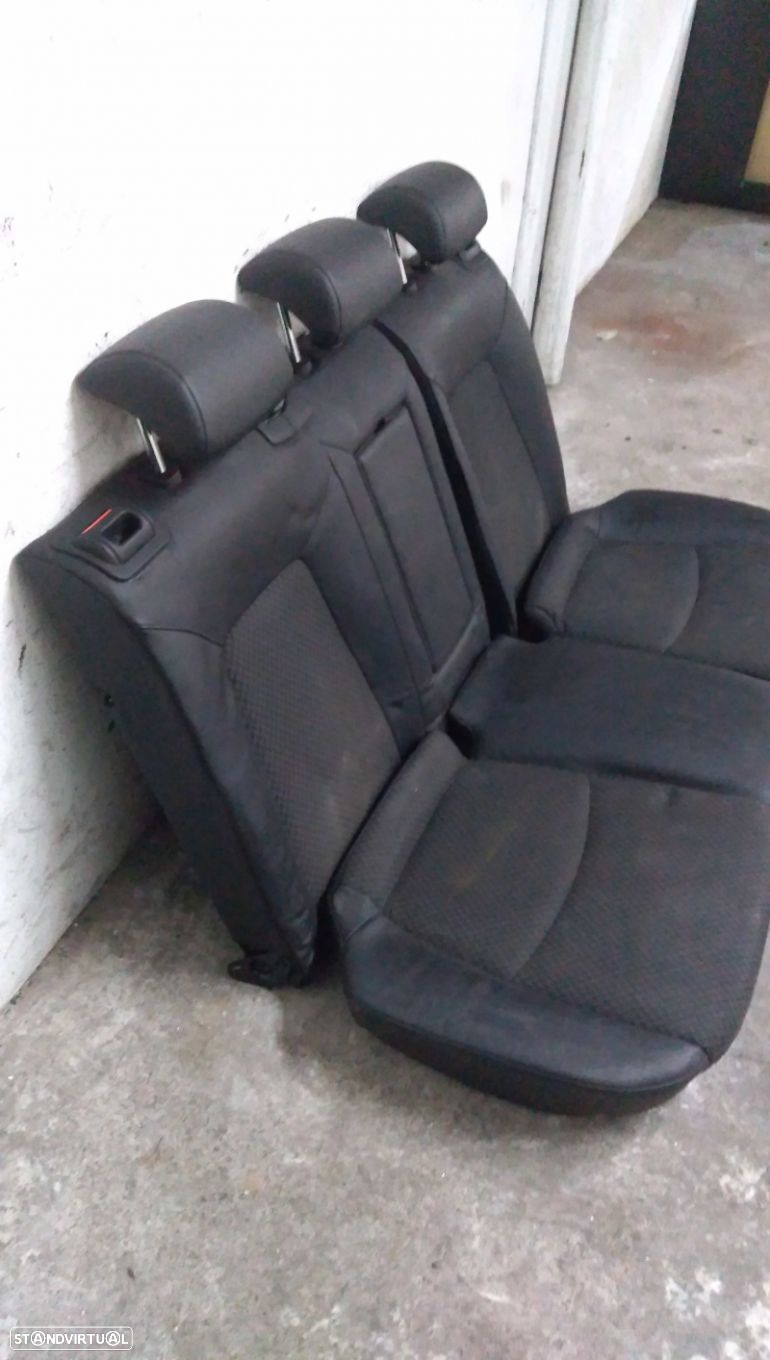 Estofos De Trás Kia Ceed Sw (Ed) - 2