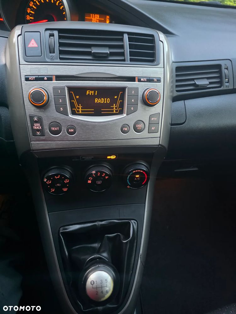 Toyota Verso 1.6 7-Sitzer Life - 34