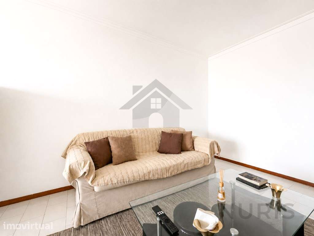 Apartamento T1 para Venda na Praia da Rocha - Portimão - Grande imagem: 3/17