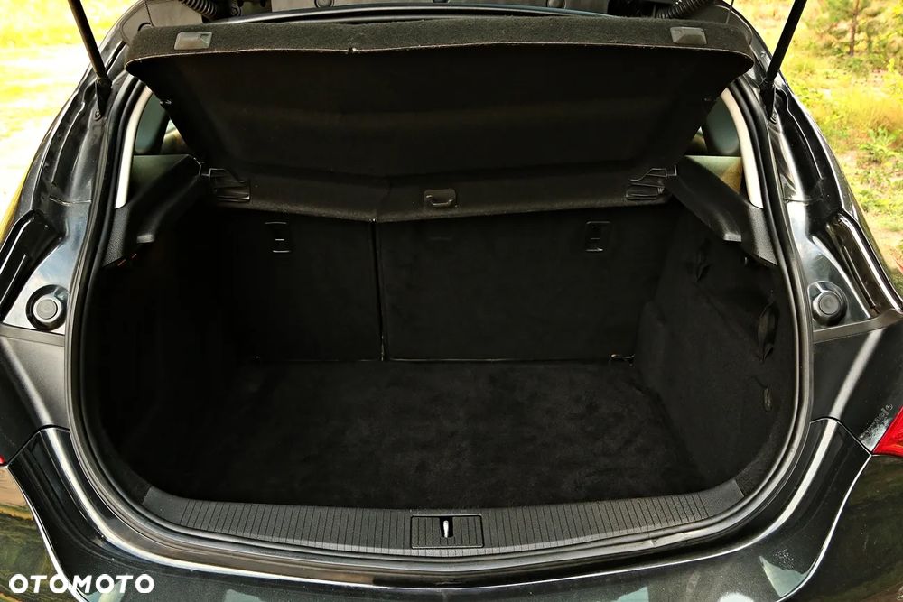 Opel Astra 1.4 Turbo - 28