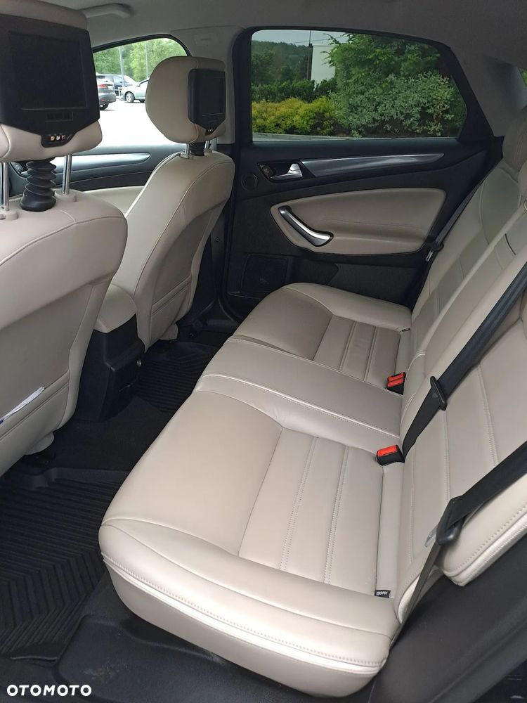 Ford Mondeo 2.0 TDCi Titanium - 14