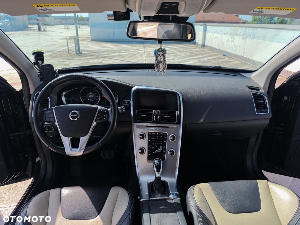 Volvo XC 60 T5 AWD Drive-E Momentum - 14