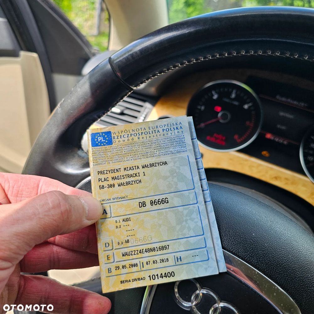 Audi A8 3.0 TDI DPF quattro - 12