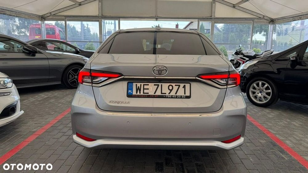 Toyota Corolla - 18