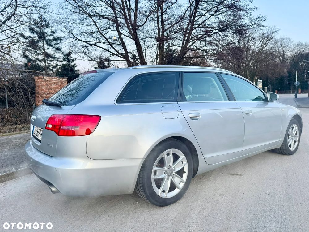 Audi A6 Avant 2.4 Multitronic - 12