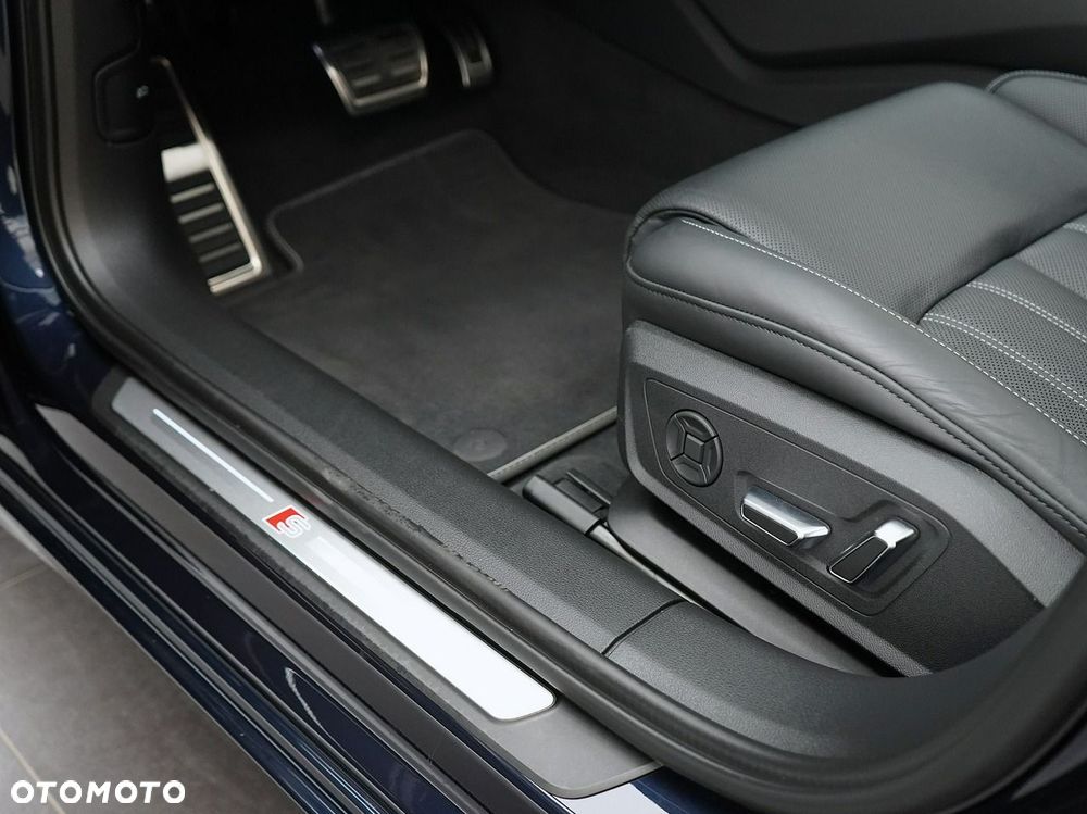 Audi A6 Avant - 18