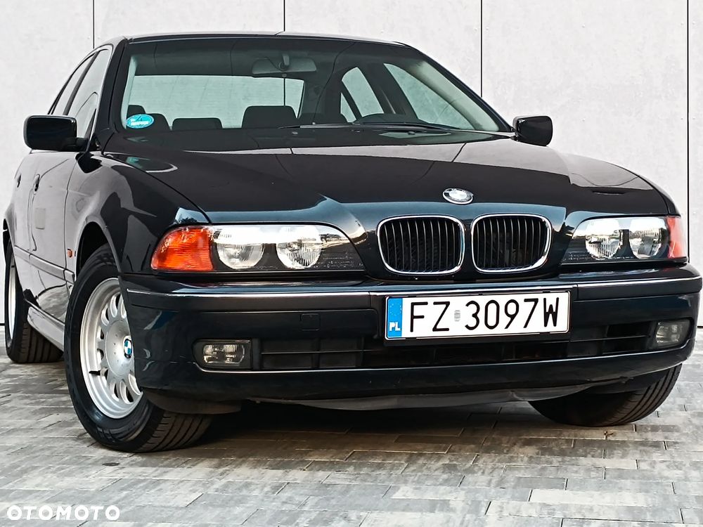 BMW Seria 5 - 12