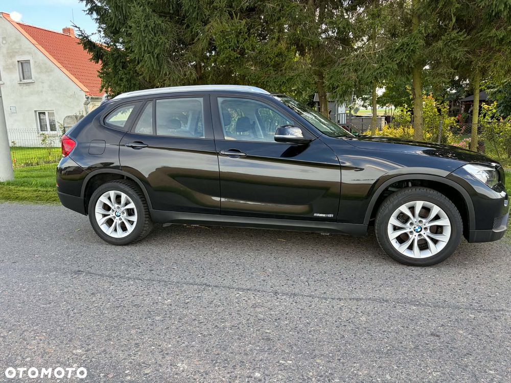 BMW X1 sDrive18i xLine - 3