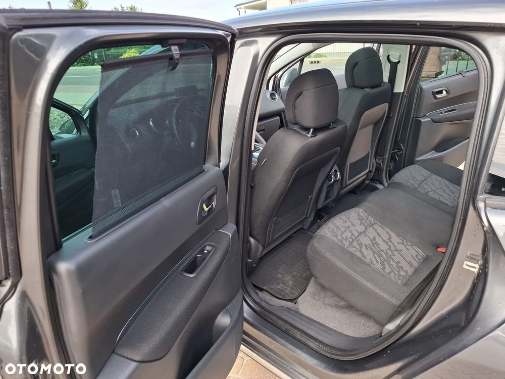 Peugeot 3008 1.6 HDi Premium - 13