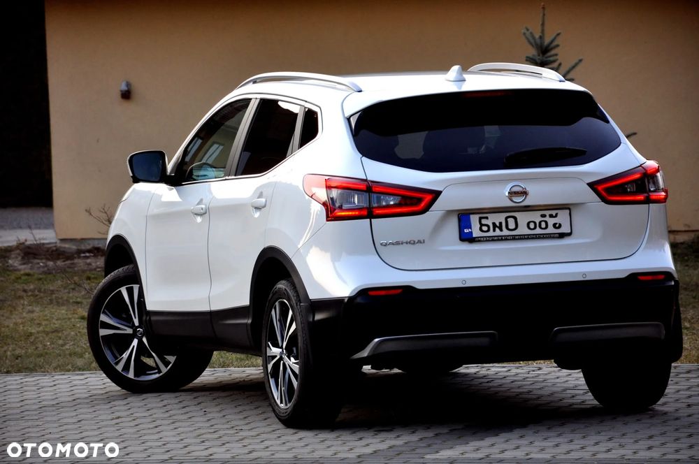 Nissan Qashqai 1.2 DIG-T Tekna EU6 - 19