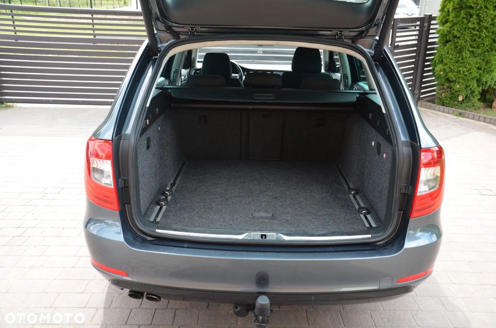Skoda Superb 2.0 TDI Green tec 4x4 Exclusive - 17