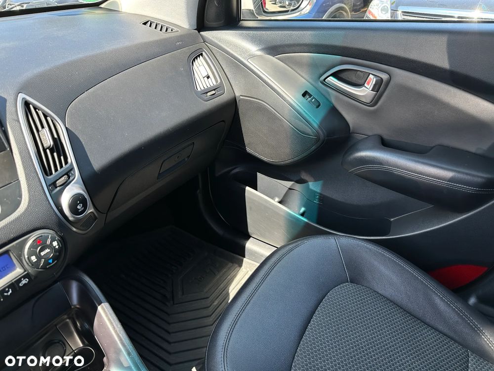 Hyundai ix35 - 16