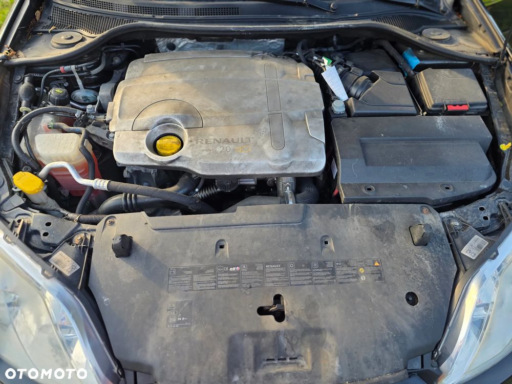 Renault Laguna 2.0 DCi Confort Dynamique - 8