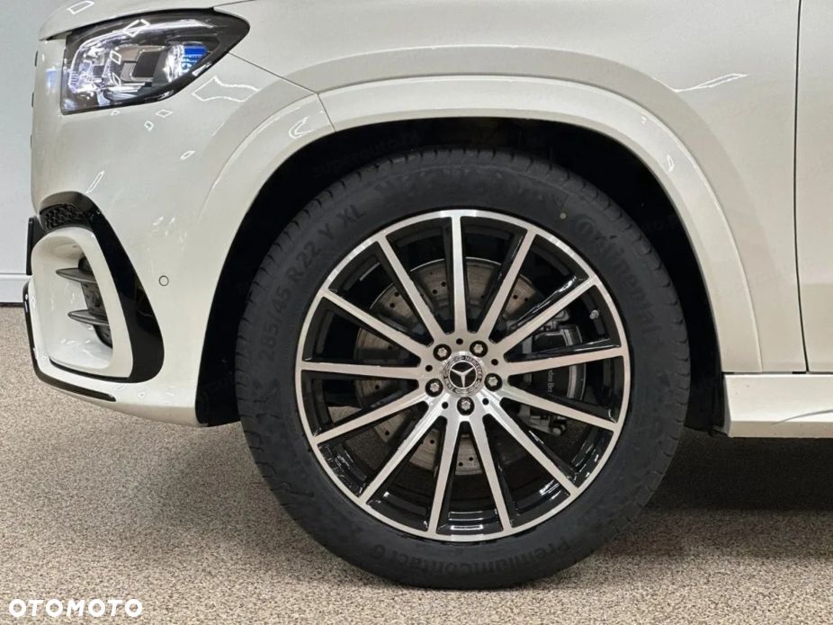 Mercedes-Benz GLS - 17