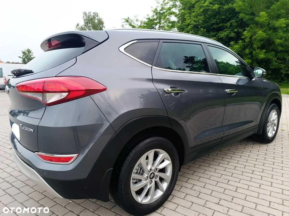 Hyundai Tucson 1.6 GDI BlueDrive Style 2WD - 15