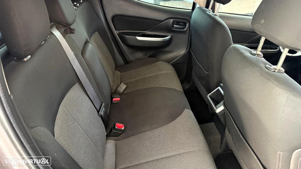 Mitsubishi L200 2.3 DI-D Strakar Space Cab Intense AT 4WD - 25