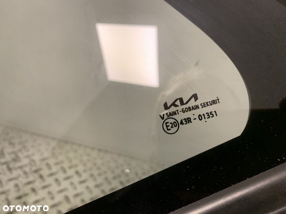 NOWA ORYGINALNA SZYBA USZCZELKA BOCZNA DRZWI KAROSERYJNA TYLNA LEWA KIA SPORTAGE V 5 21-26 - 4