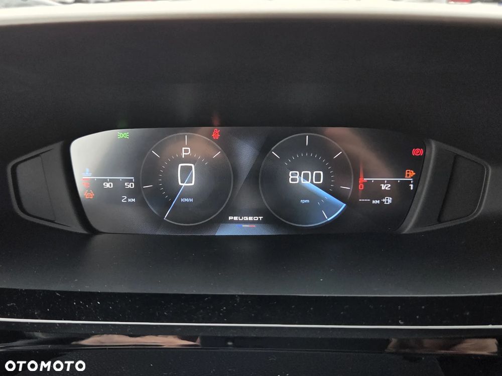 Peugeot 308 1.5 BlueHDi Allure S&S EAT8 - 17