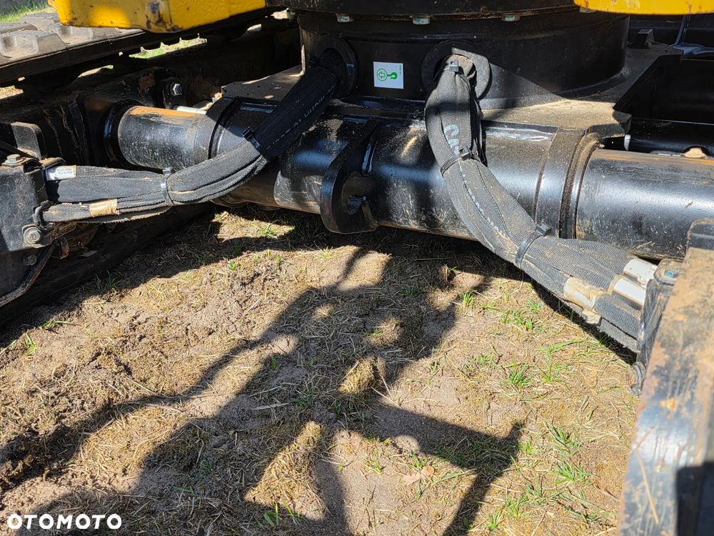 Caterpillar 301.8 (500 mth) jak nowa! 2023 ROK / 3 łyżki / rozsuwane podwozie - 11