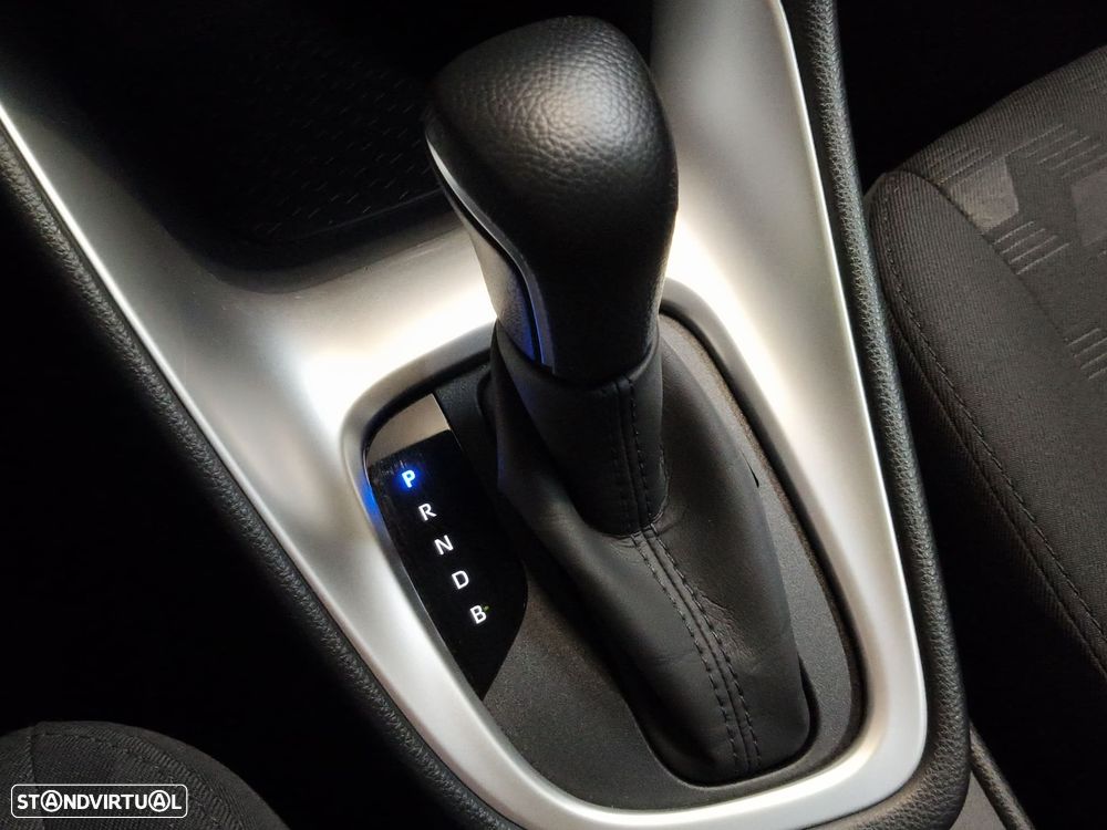 Toyota Yaris 1.5 HDF Comfort Plus - 13