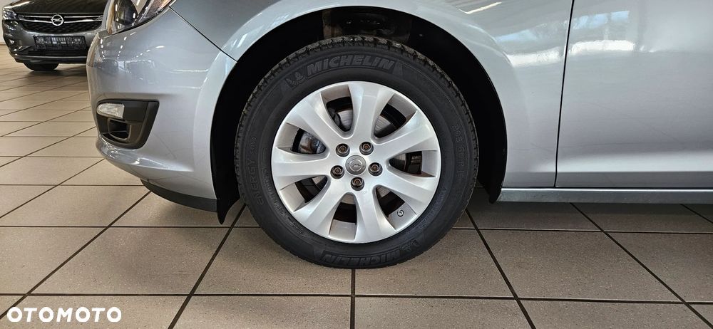 Opel Astra IV 1.6 Active - 11