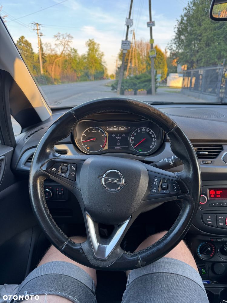 Opel Corsa 1.4 Enjoy - 1