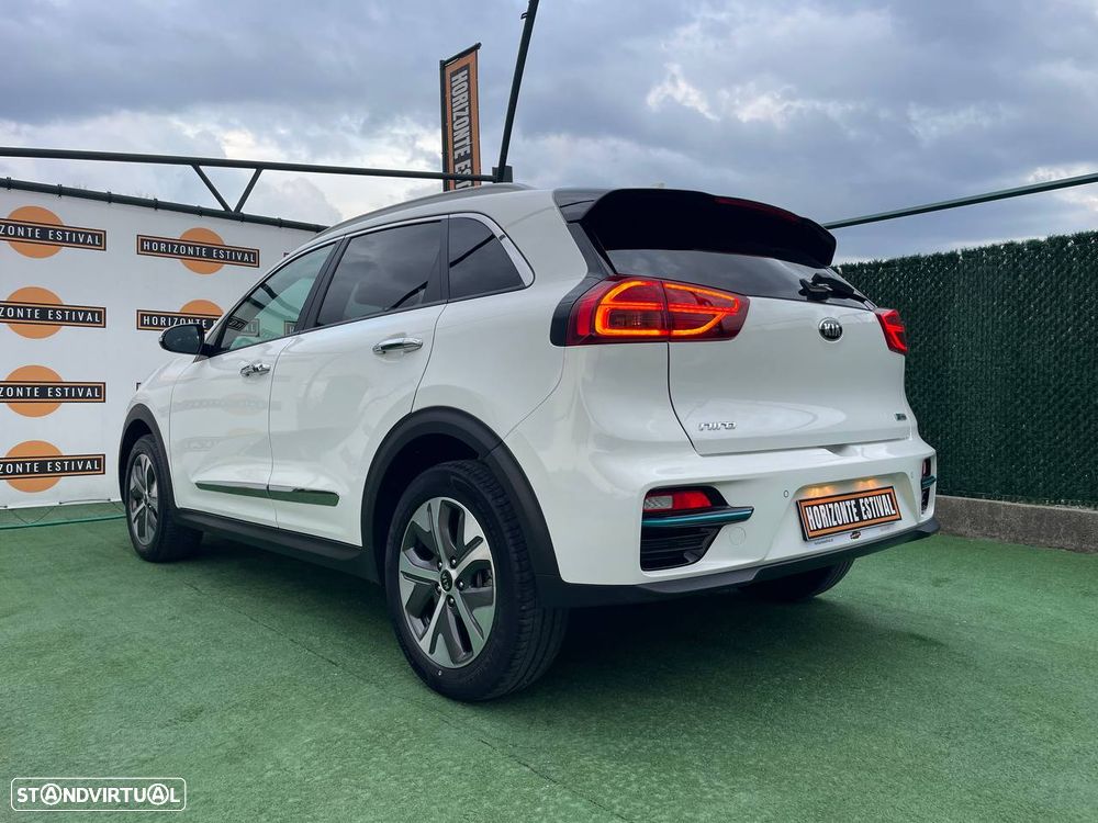 Kia e-Niro Vision - 10
