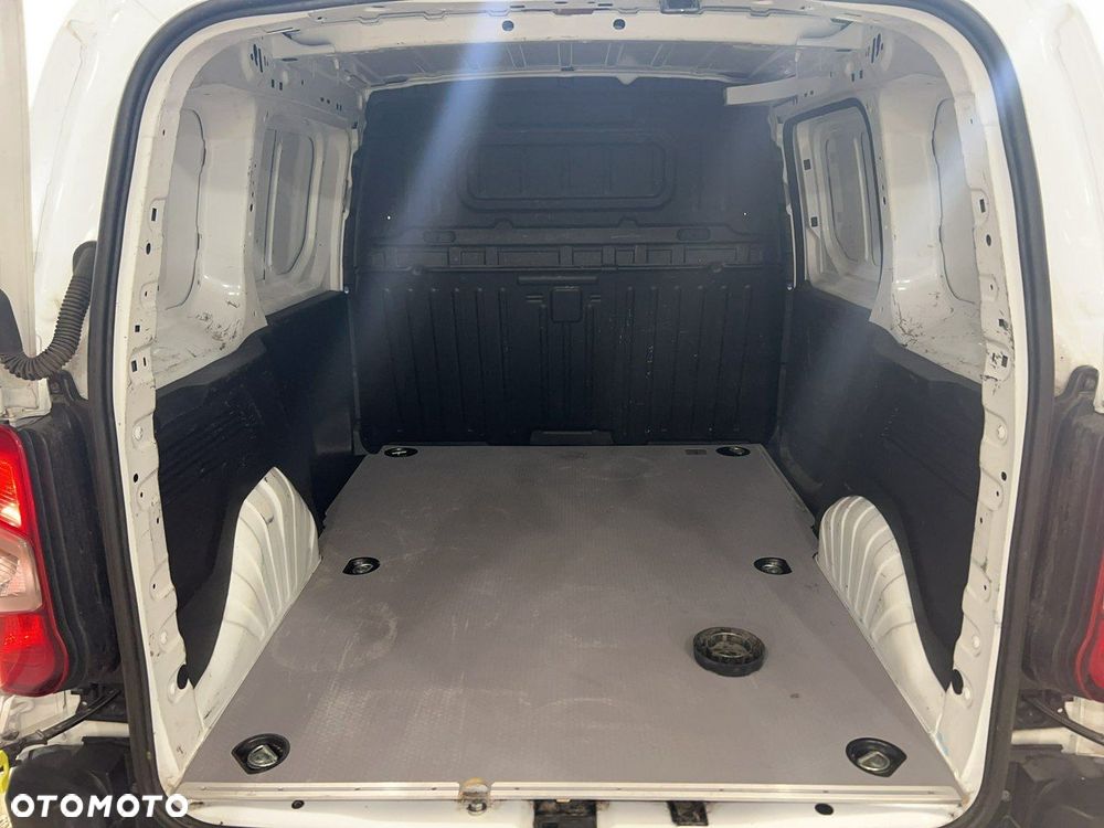 Toyota Proace City - 11
