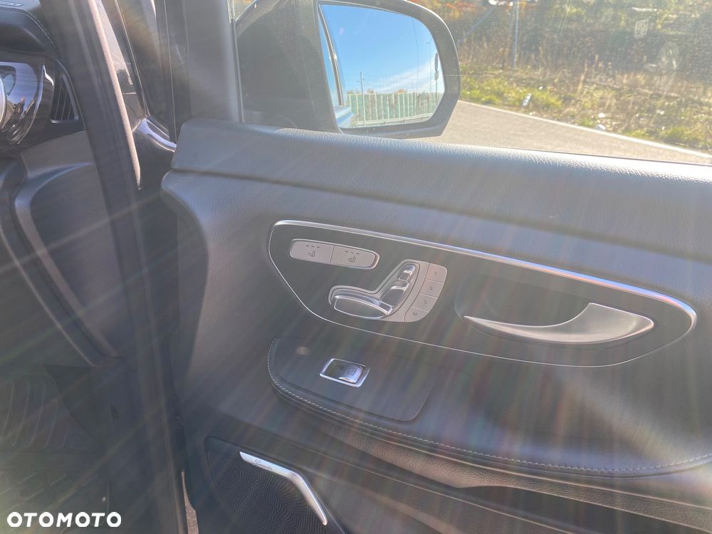 Mercedes-Benz Klasa V 250 (BlueTEC) d Avantgarde 7G-Tronic (d³ugi) - 12