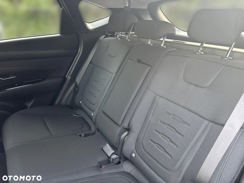 Hyundai Tucson 1.6 T-GDi HEV Smart 2WD - 17