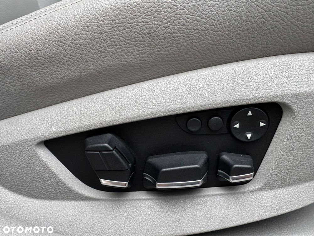 BMW Seria 5 535i - 9
