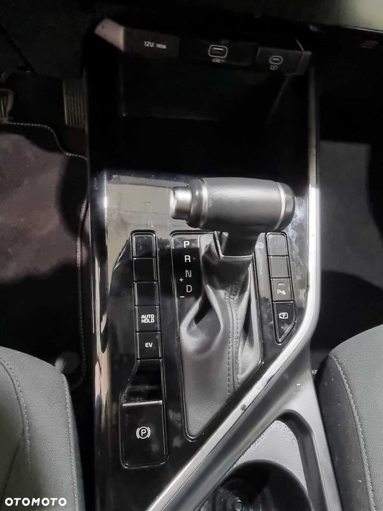 Kia Niro - 24