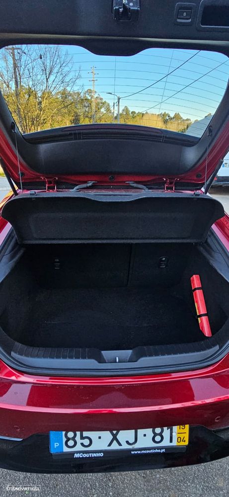 Mazda 3 Hatchback - 9