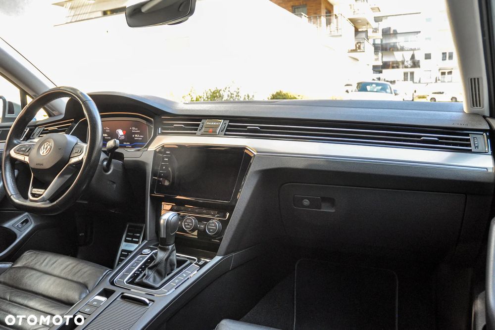 Volkswagen Passat Alltrack - 11