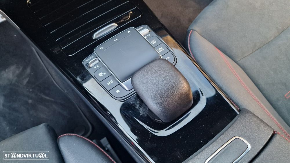 Mercedes-Benz CLA 250 e Shooting Brake AMG Line - 27