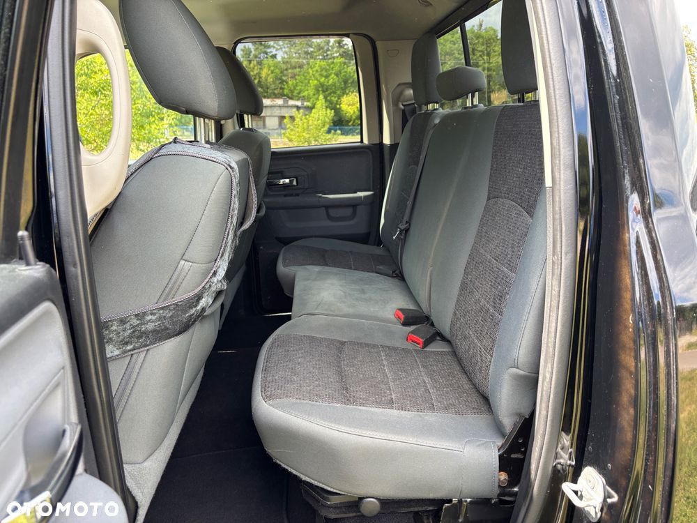 Dodge RAM 1500 5.7 4x4 - 37