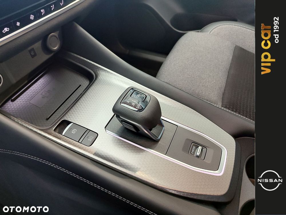 Nissan Qashqai 1.3 DIG-T MHEV N-Connecta Xtronic - 9