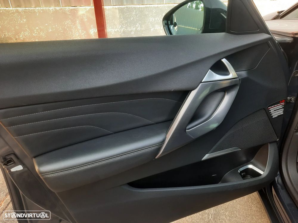 Citroën DS5 2.0 HDi Hy4 So Chic CMP6 88g - 17