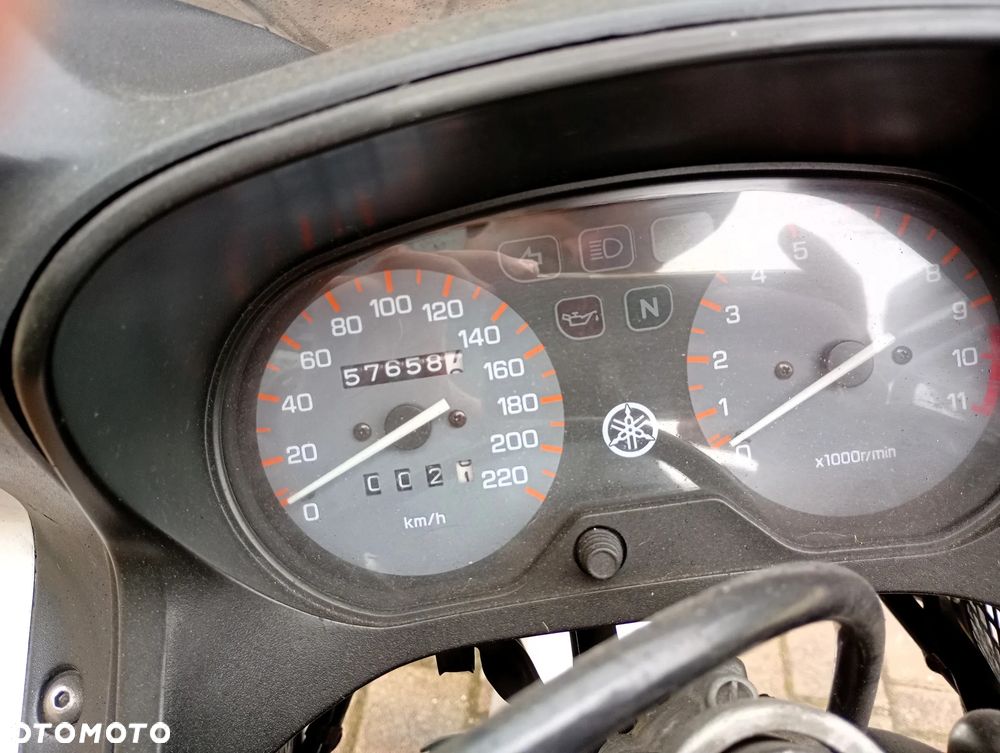 Yamaha XJ - 7