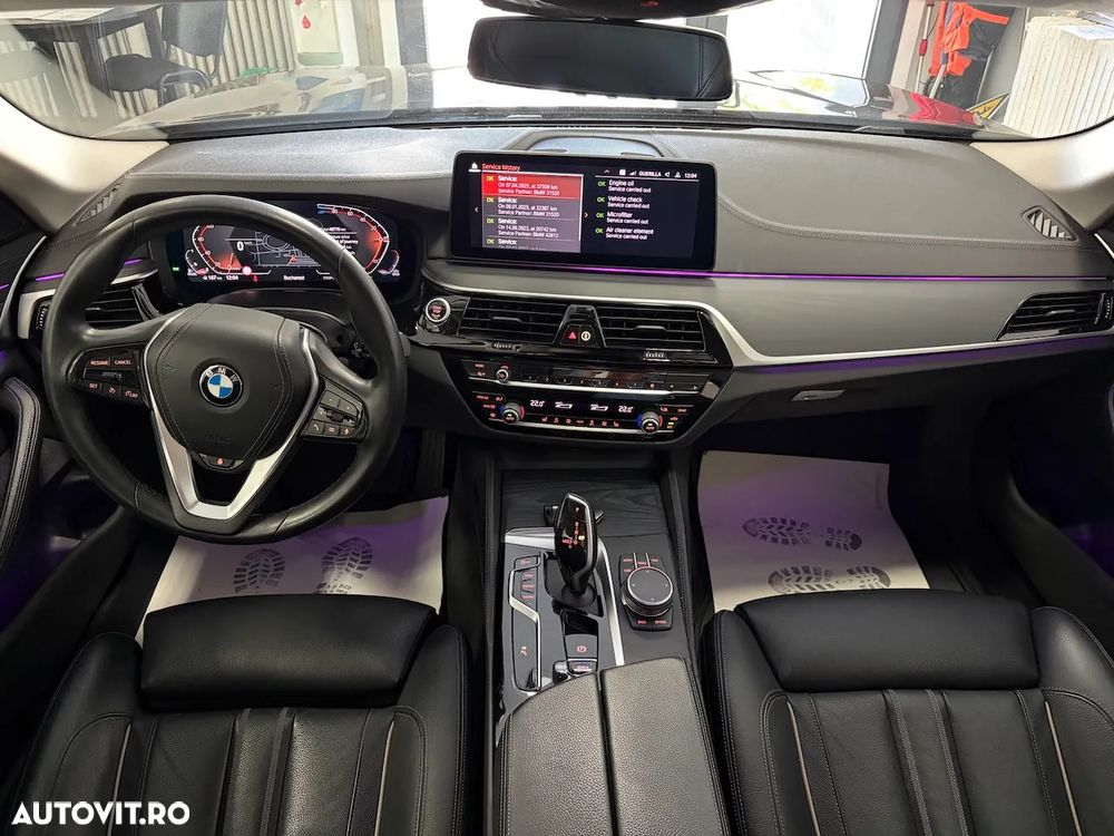 BMW Seria 5 520d xDrive AT MHEV - 26
