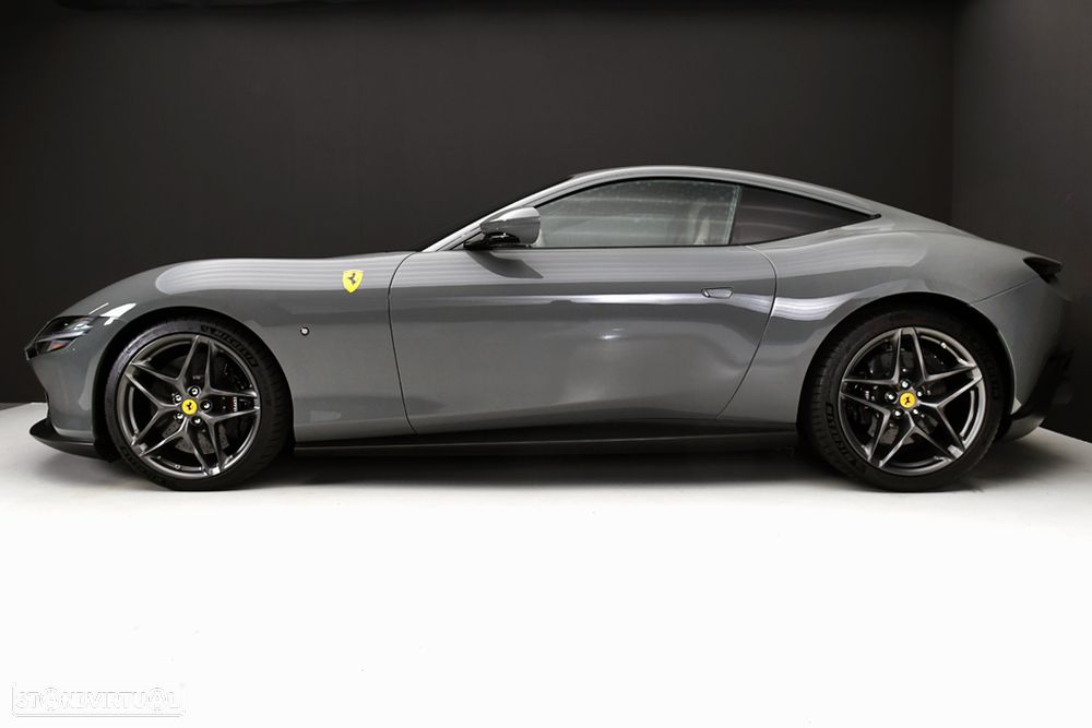 Ferrari Roma 3.9 Twin-Turbo V8 - 3