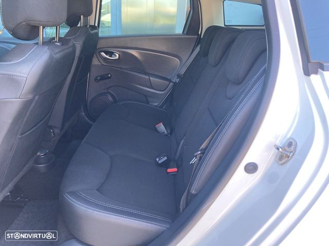 Renault Clio Sport Tourer Energy TCe 90 Business - 25