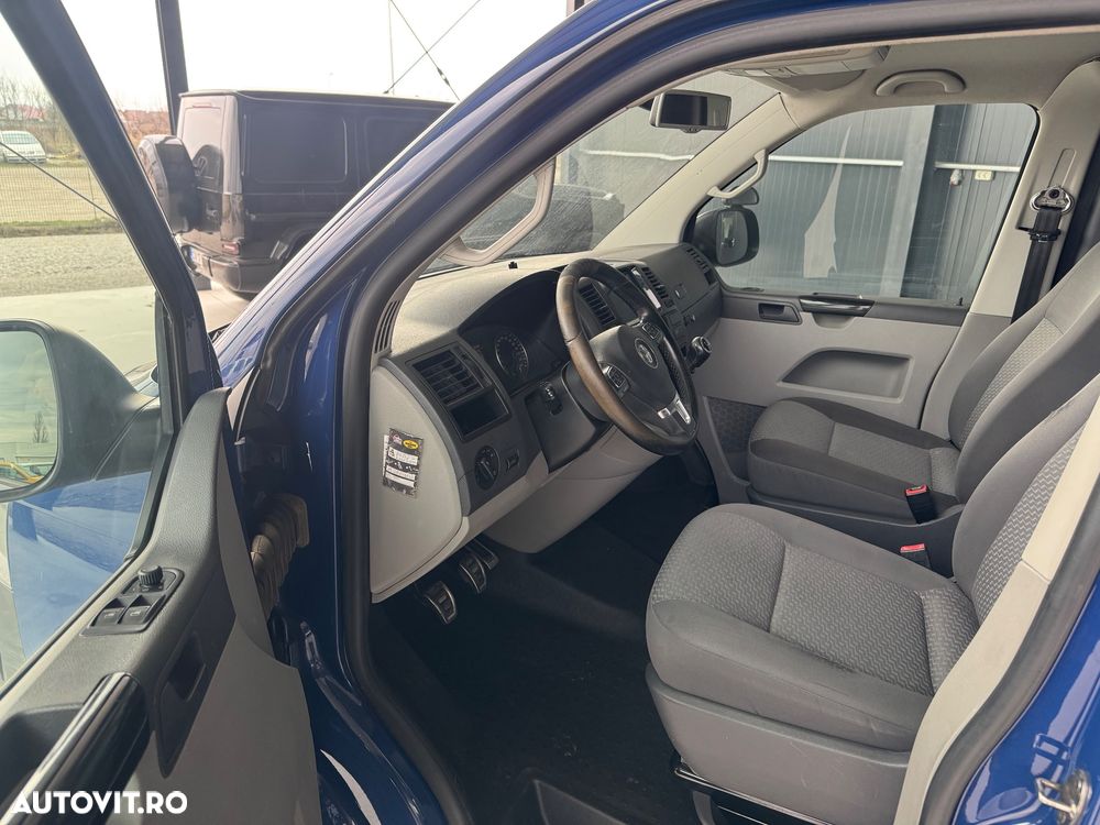 Volkswagen Transporter T5 - 8