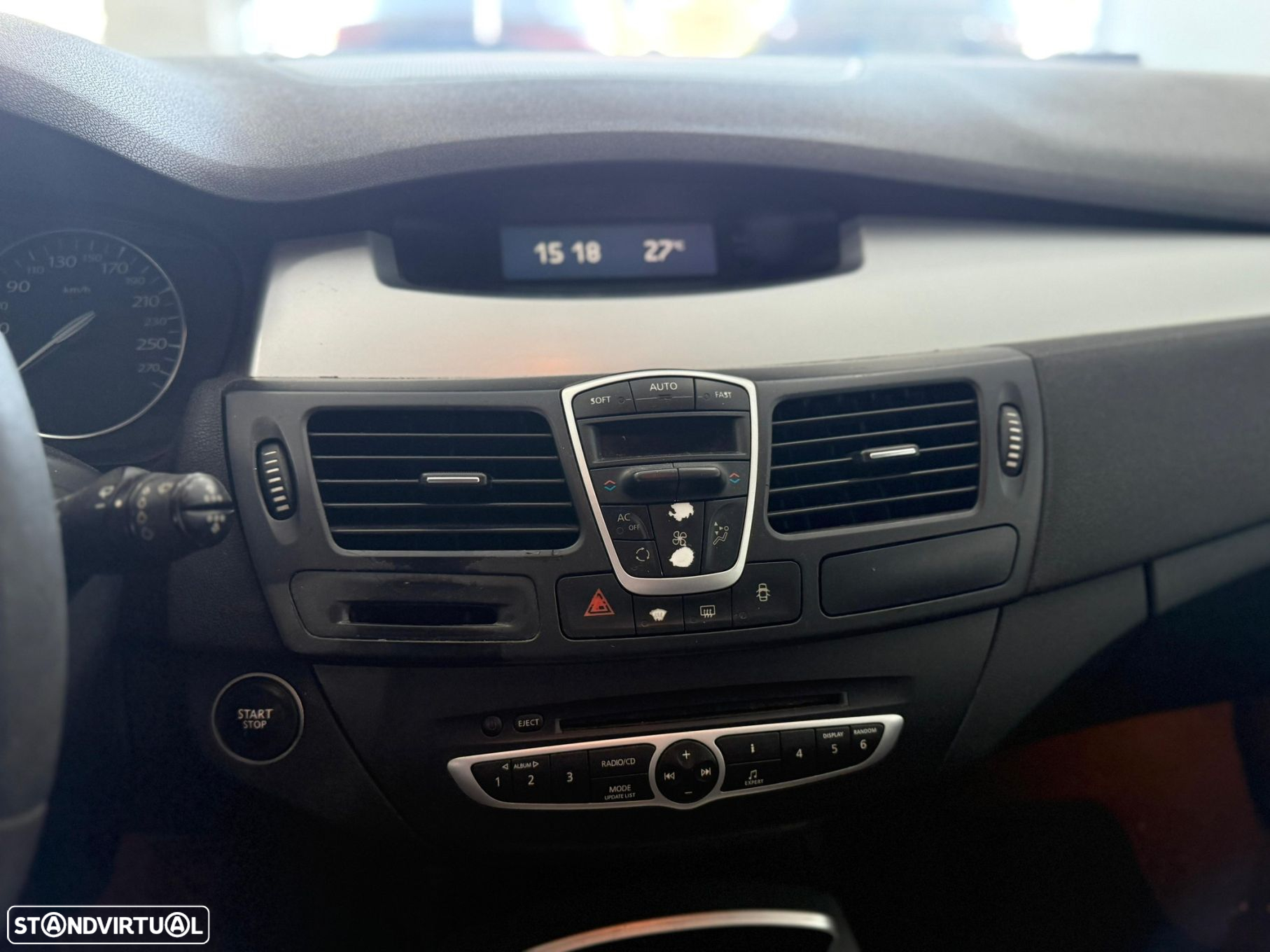 Renault Laguna Break 1.5 dCi Confort - 9