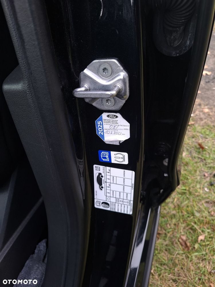 Ford Mondeo - 8