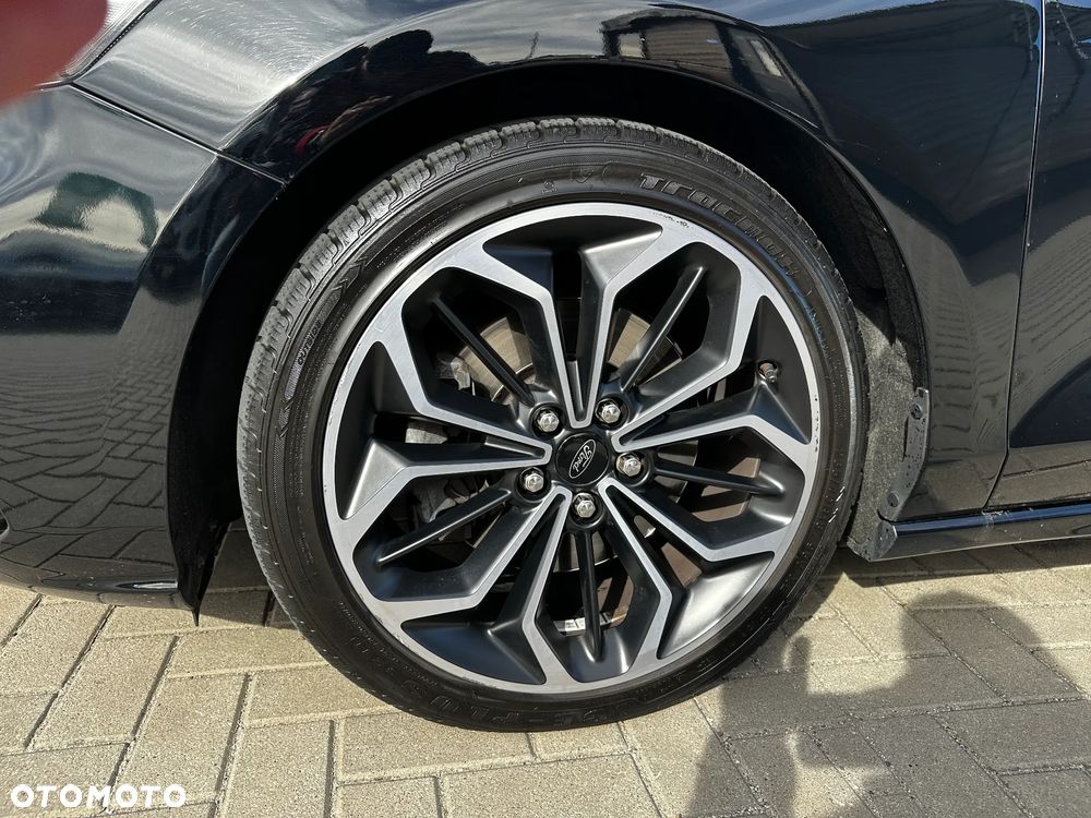 Ford Focus - 32