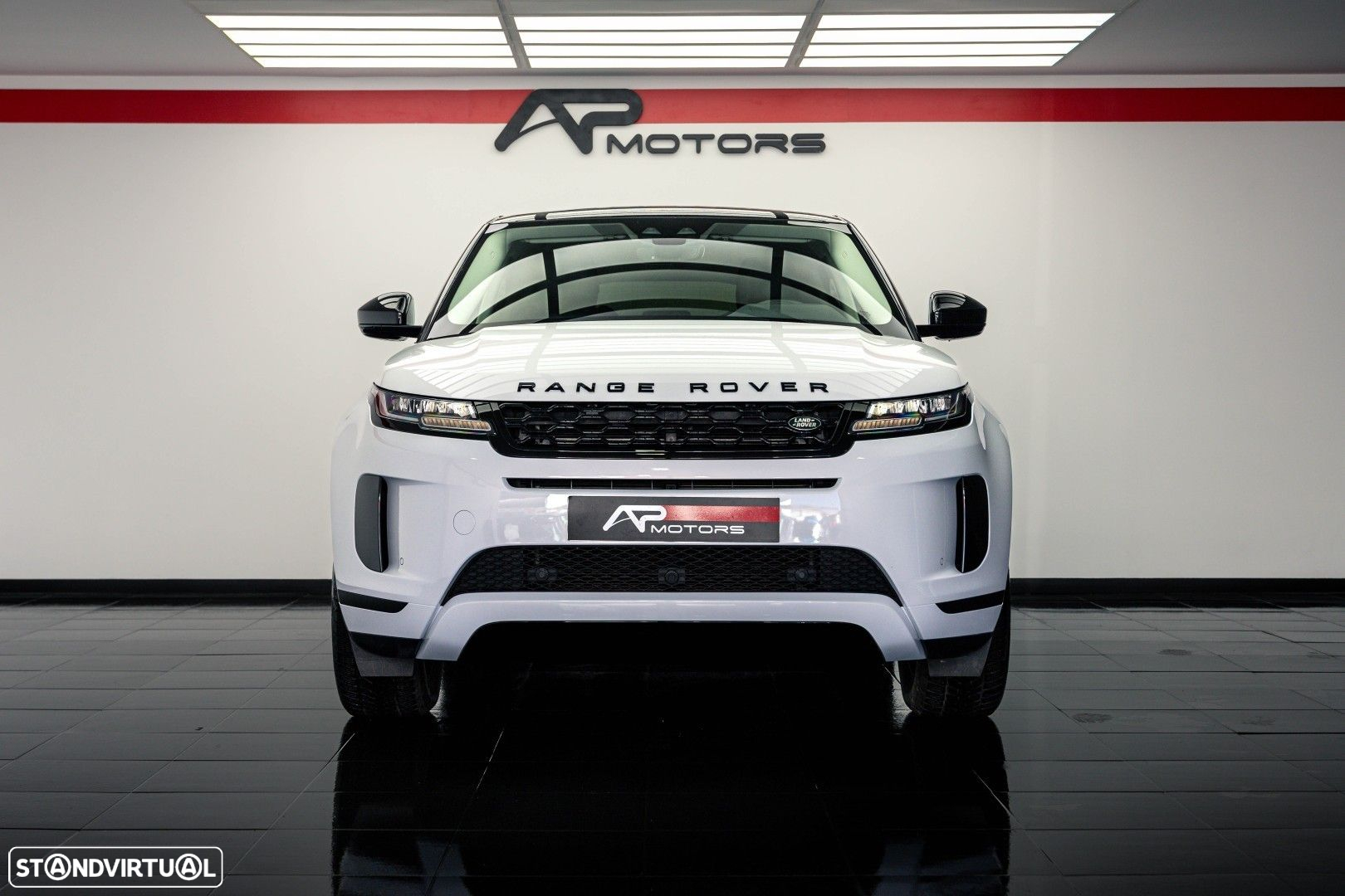 Land Rover Range Rover Evoque 1.5 P300e AWD SE Auto - 3