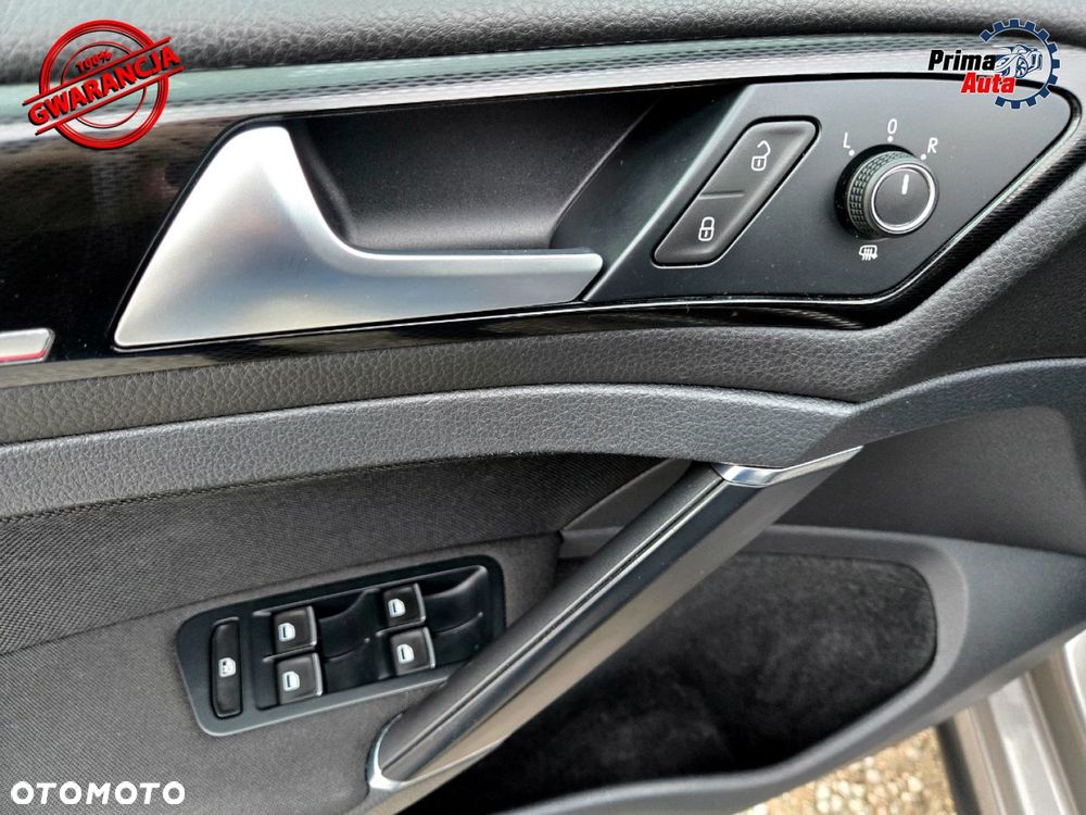 Volkswagen Golf - 18