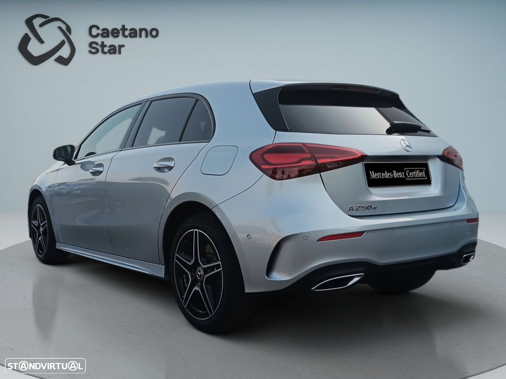 Mercedes-Benz A 250 e - 4