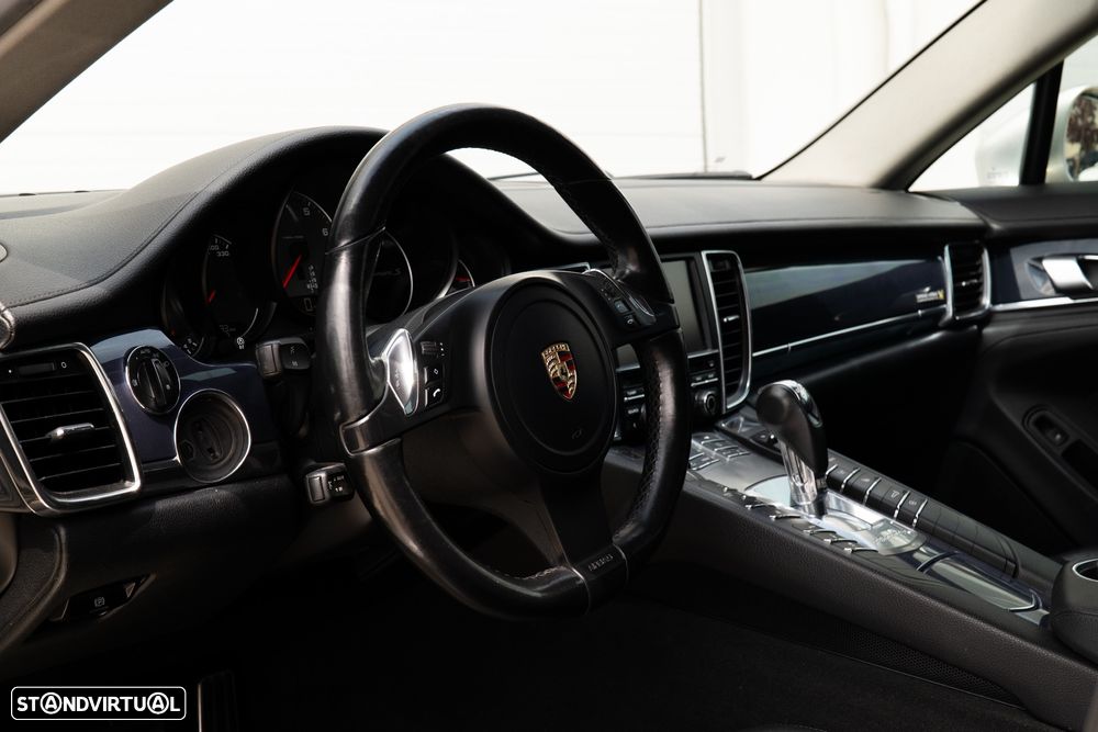 Porsche Panamera S PDK - 10